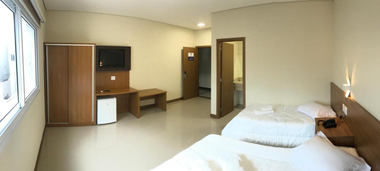 Ipe Palace Hotel Adamantina ภายนอก รูปภาพ